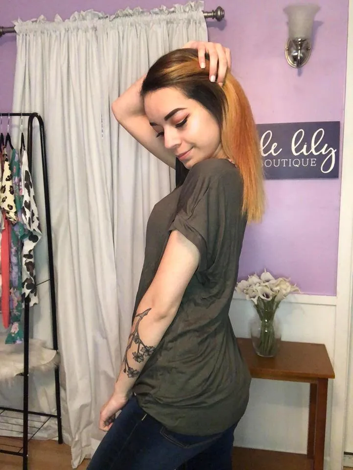 Come Around Tee Olive